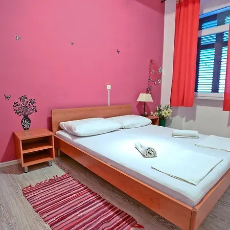 Epicenter Apartamento Split