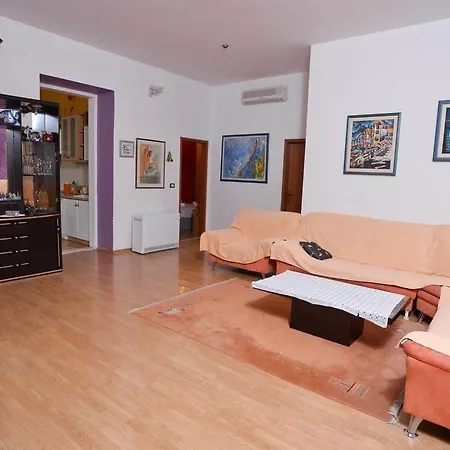 Apartamento Epicenter Split