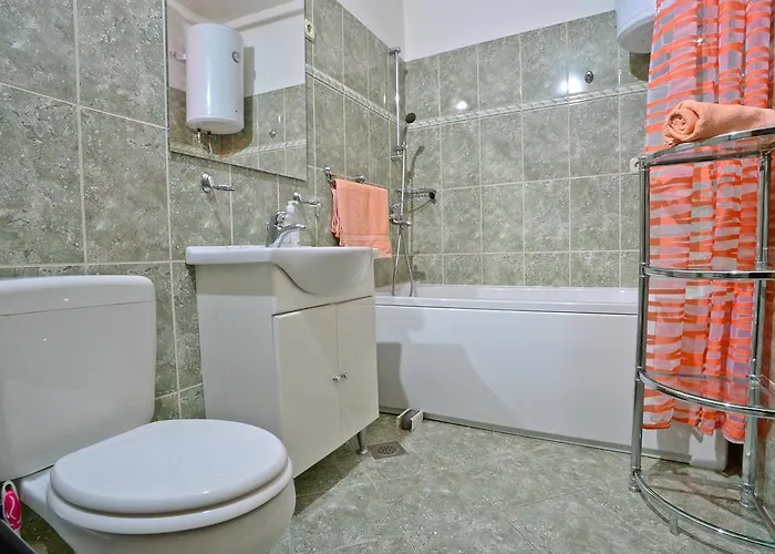 Epicenter Apartment